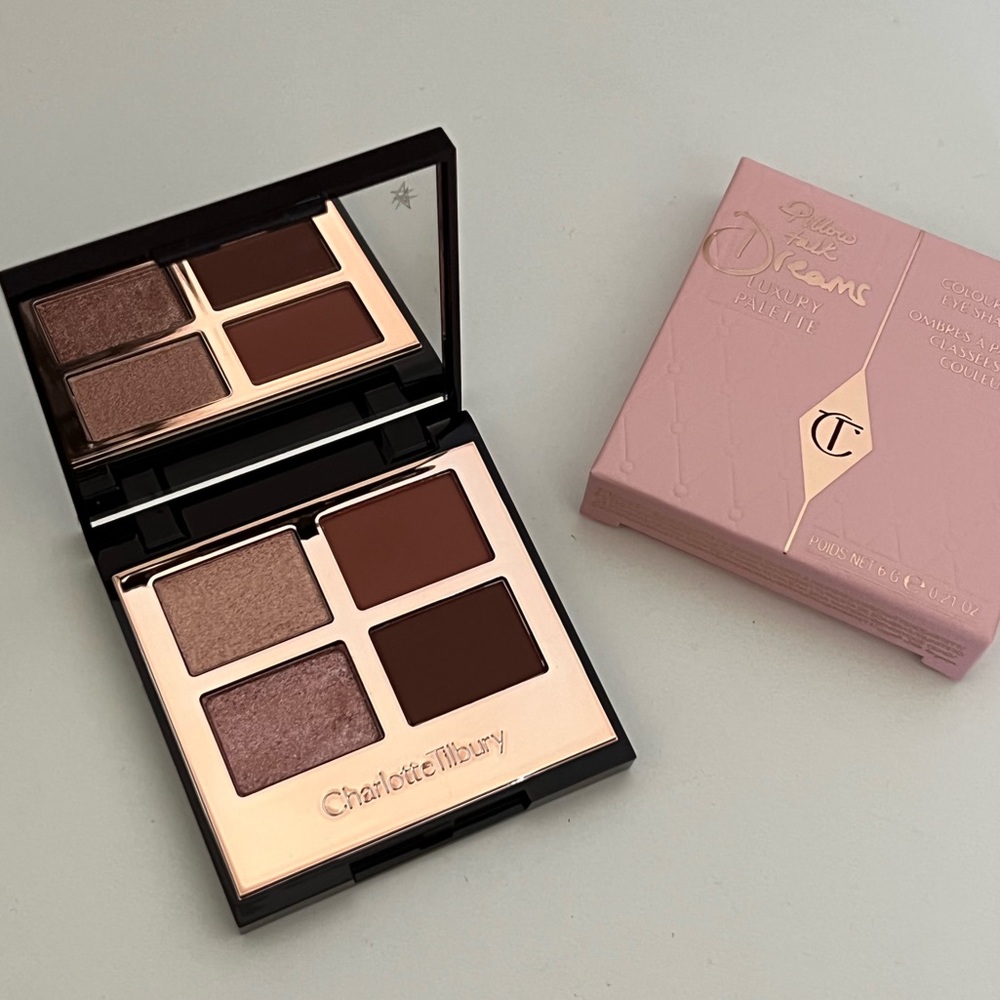 Charlotte Tilbury Luxury Eyeshadow Palette Pillow Talk Dreams - Picture 2 of 5